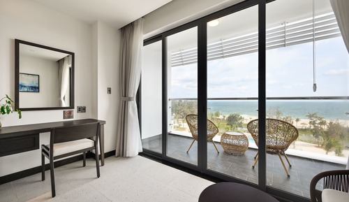 Deluxe Room, 2 Twin Beds, Ocean View