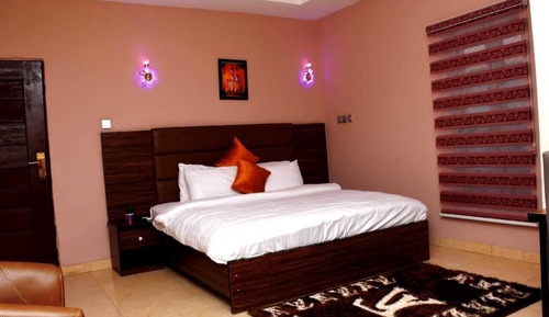 Premium Room