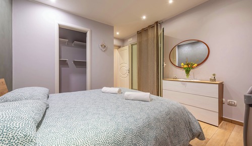 Family Apartment, 1 Bedroom (Levante Home in the centre of Bari)