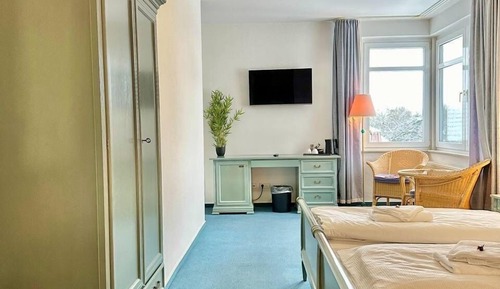 Standard Double or Twin Room, 2 Twin Beds, Ensuite, Beachside