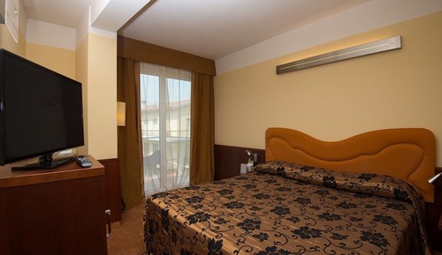 Double Room Single Use