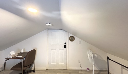 Upstairs #3 (Hight 5.5)