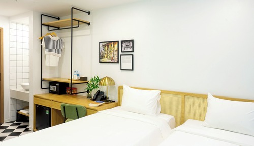 Deluxe Double or Twin Room, City View