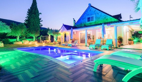 Villa