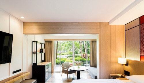 Room, Pool Access (2 Twin Beds)