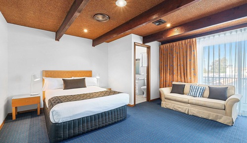 Suite, Multiple Beds, Non Smoking