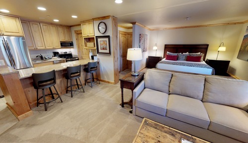 Studio (Platinum Condominium)