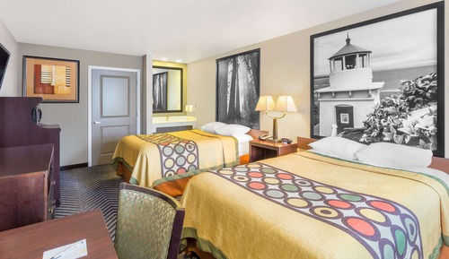 Room, 2 Queen Beds, Non Smoking