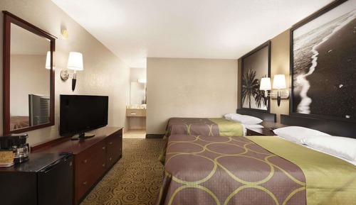 Double Room, 2 Double Beds