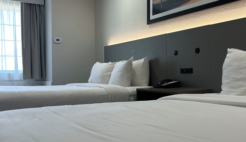 Standard Room, 2 Queen Beds, Non Smoking