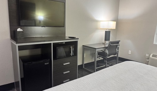 Room, 1 King Bed, Non Smoking