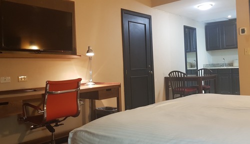 Deluxe Room, 1 King Bed, Non Smoking