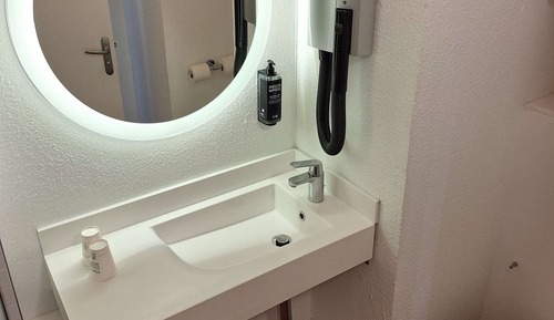 Comfort Room, 2 Twin Beds