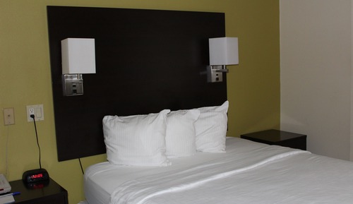 Room, 1 Queen Bed, Non Smoking (Mobility)