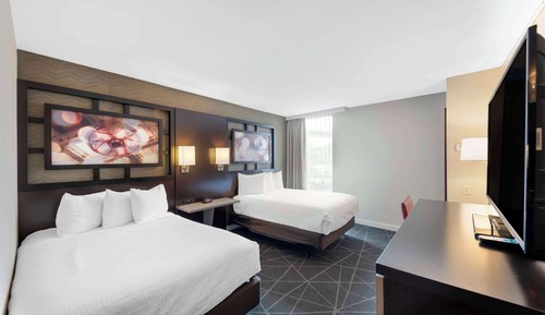 Standard Room, 2 Double Beds, Accessible, Non Smoking