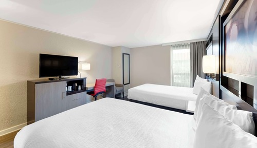 Standard Room, 2 Queen Beds, Non Smoking, Refrigerator & Microwave (Pet Friendly)