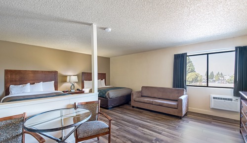 Standard Studio Suite, 2 Double Beds, Non Smoking
