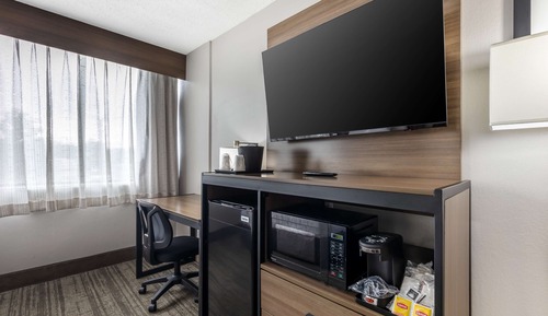 Standard Room, 2 Double Beds, Accessible, Refrigerator & Microwave