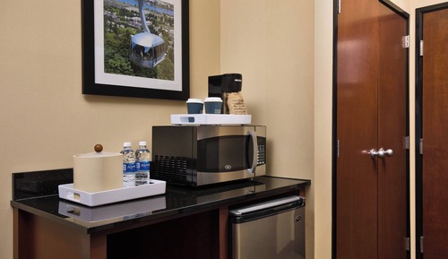 Deluxe Room, 2 Queen Beds (Mobility Accessible, Tub)