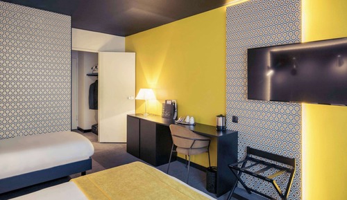 Family Room, Multiple Beds (Superior)