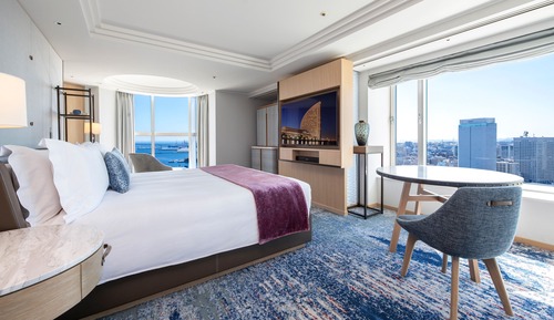 Suite, 1 King Bed (Panoramic View)