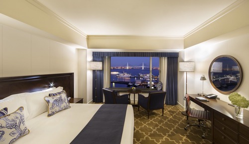 Premium Room, 1 King Bed, Club Lounge Access, Harbor View
