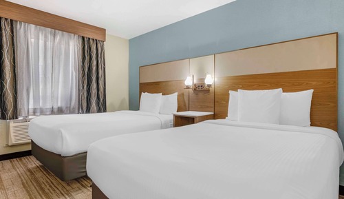 Suite, 2 Double Beds, Non Smoking, Kitchen