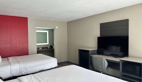 Room, 2 Double Beds, Accessible, Non Smoking (Roll-in Shower, Mobility)
