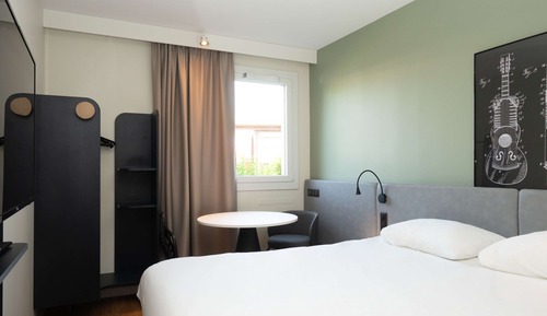 Standard Room, 1 Double Bed