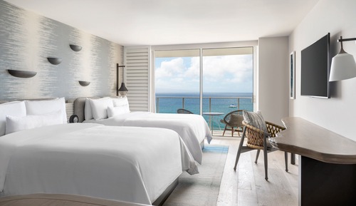 Club Room, 2 Queen Beds, Club Lounge Access, Oceanfront (Hokupa'a Tower)