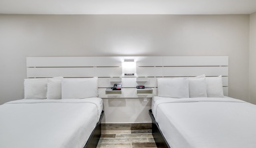 Deluxe Room, 2 Queen Beds