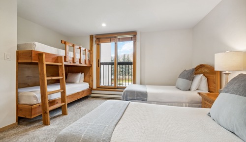 Luxury Condo, 3 Bedrooms