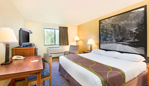 Standard Room, 1 King Bed