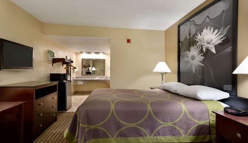 Standard Room, 1 King Bed