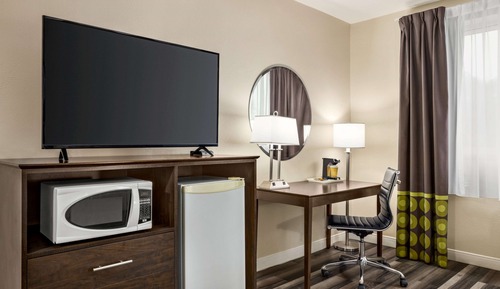 Standard Room, 2 Queen Beds