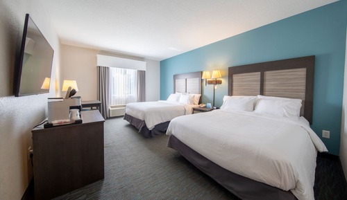 Standard Room, 2 Queen Beds (Fountain View)