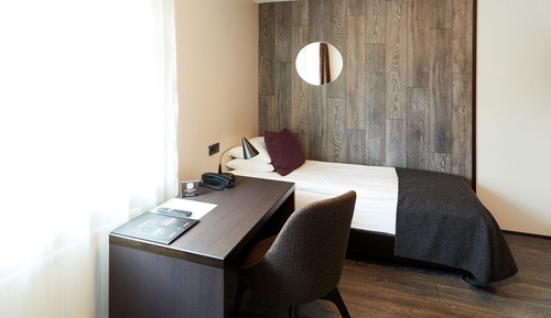 Economy Single Room