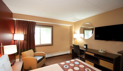 Standard Room, 1 Queen Bed