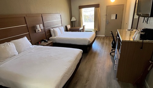 Standard Room, 2 Queen Beds, Non Smoking