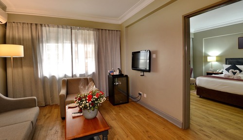 Suite, 1 Double Bed, City View