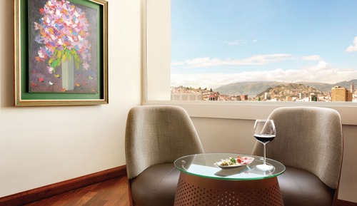 Executive Room, 1 King Bed, Business Lounge Access