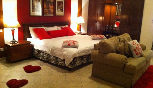 Suite, 1 King Bed