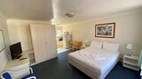 Standard Room, Non Smoking, Kitchenette (Queen Room)
