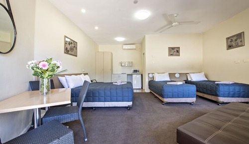 Corporate Family 1 Bedroom Unit