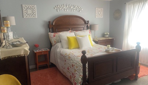 The Riesling Room, 1 Queen Bed