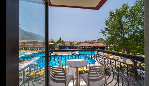 Superior Single Room