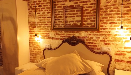 Design Double or Twin Room