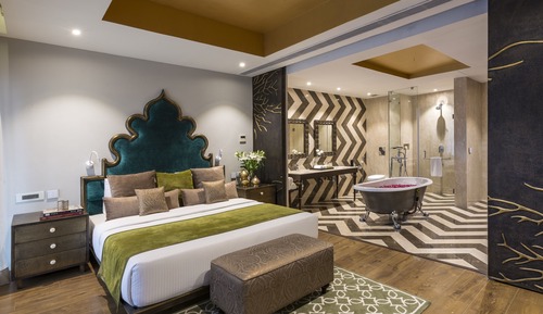 Presidential Suite, Patio, Lake View