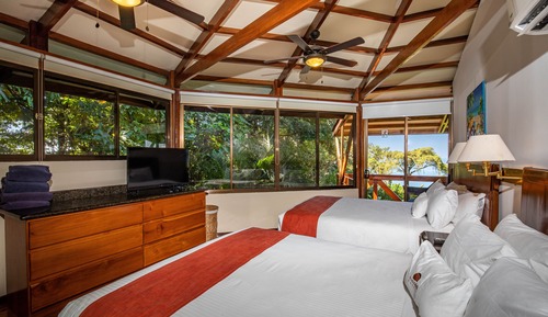 Tulemar Bungalow