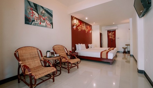 Standard Twin Room